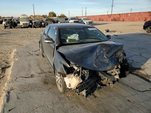 2015 Scion tC - Image 11