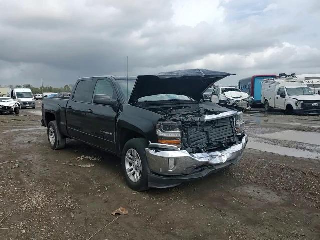 2017 Chevrolet Silverado - Image 11