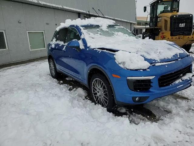 2017 Porsche Cayenne - Image 11