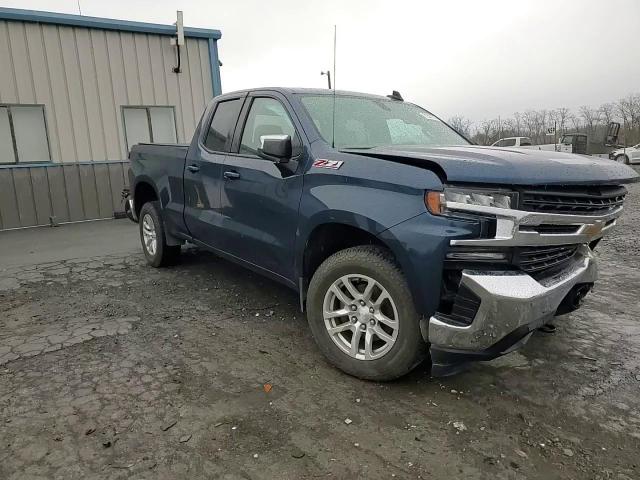 2019 Chevrolet Silverado - Image 11