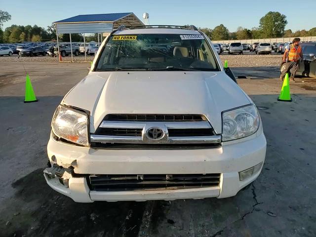 2005 Toyota 4Runner - Image 11