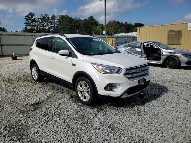 2018 Ford Escape - Image 14