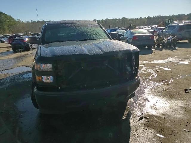 2015 Chevrolet Silverado - Image 14