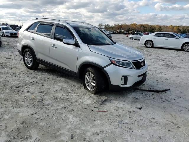 2014 Kia Sorento Lx VIN: 5XYKT3A68EG434396 Lot: 82415324