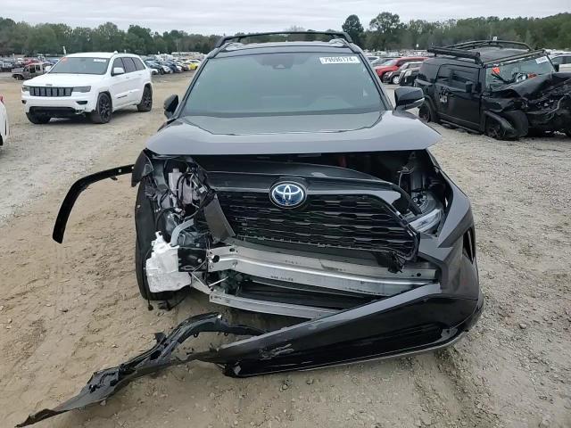 2023 Toyota RAV 4 - Image 11