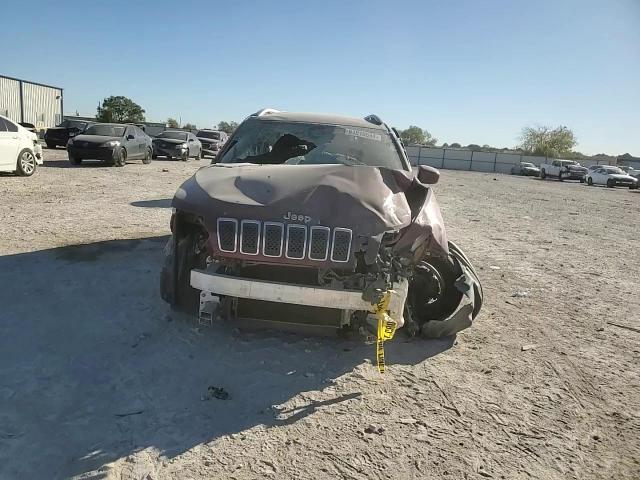 2019 Jeep Grand Cherokee - Image 12