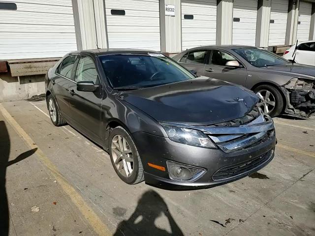 2010 Ford Fusion - Image 10
