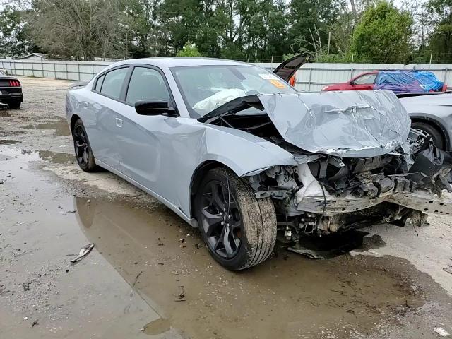 2020 Dodge Charger - Image 11