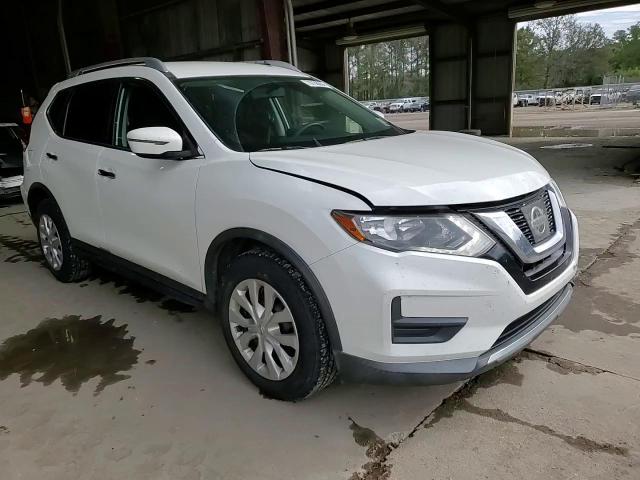 2017 Nissan Rogue S VIN: KNMAT2MT7HP574190 Lot: 79738204