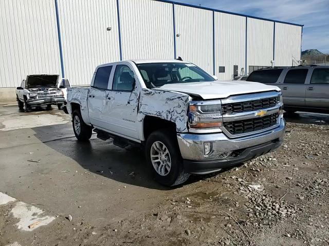 2016 Chevrolet Silverado - Image 14