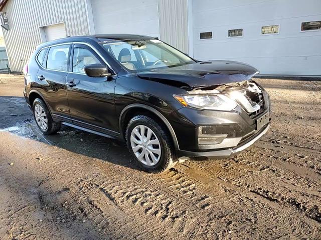 2017 Nissan Rogue - Image 14