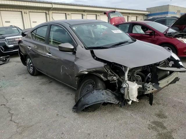 2016 Nissan Versa - Image 10