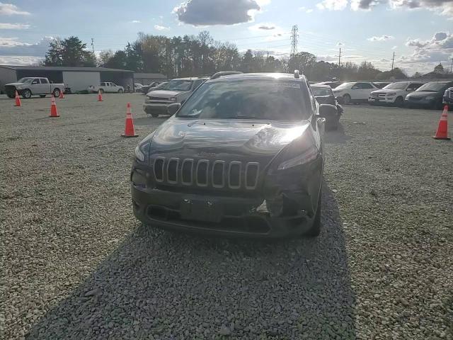 2016 Jeep Grand Cherokee - Image 12