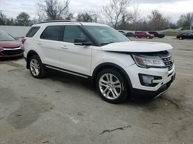 2016 Ford Explorer - Image 12