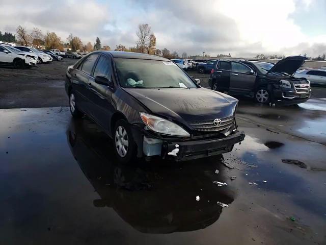 2004 Toyota Camry - Image 11