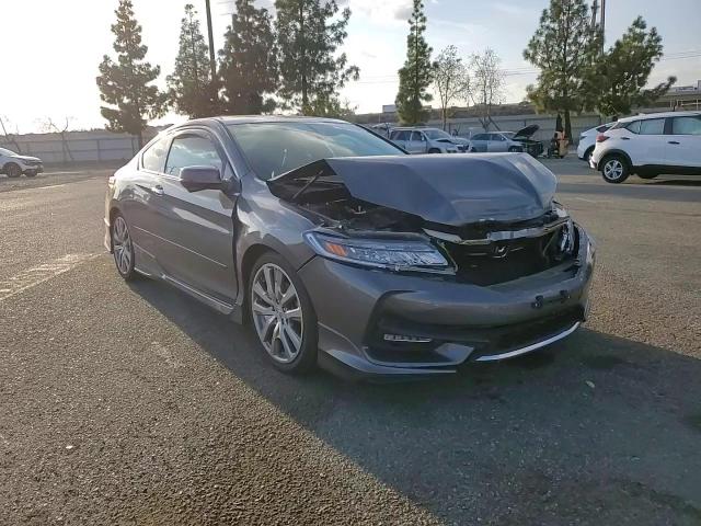 2017 Honda Accord Exl VIN: 1HGCT2A85HA004346 Lot: 81409174