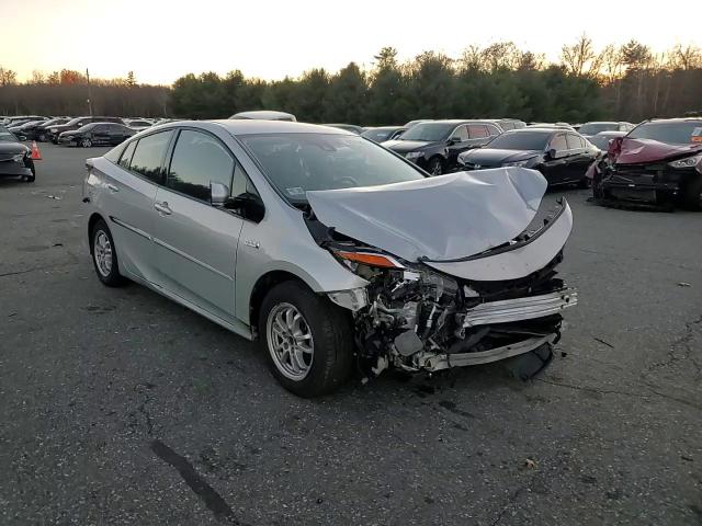 2018 Toyota Prius Prime VIN: JTDKARFP9J3087458 Lot: 80315934