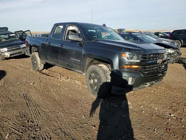 2018 Chevrolet Silverado - Image 11