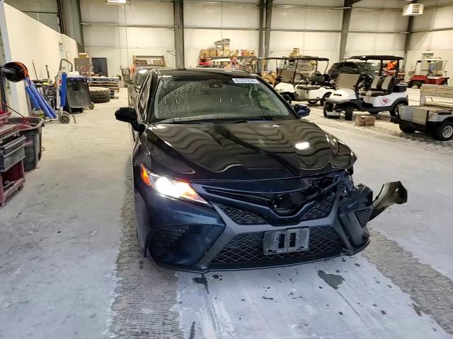 2018 Toyota Camry L VIN: JTNB11HK5J3009399 Lot: 81237834