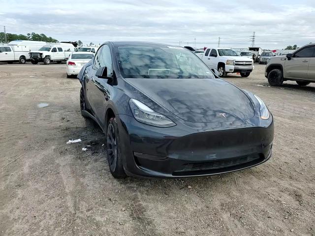 2024 Tesla Model Y VIN: 7SAYGDED7RF044760 Lot: 79524634