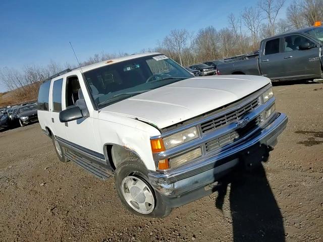 1999 Chevrolet Suburban - Image 11