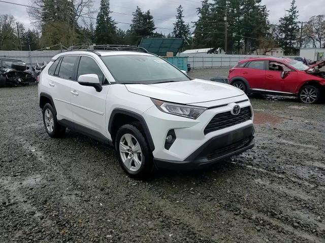 2020 Toyota Rav4 Xle VIN: 2T3W1RFV2LW087446 Lot: 80573174