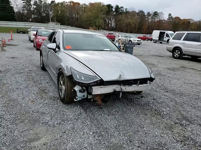 2022 Hyundai Sonata - Image 11