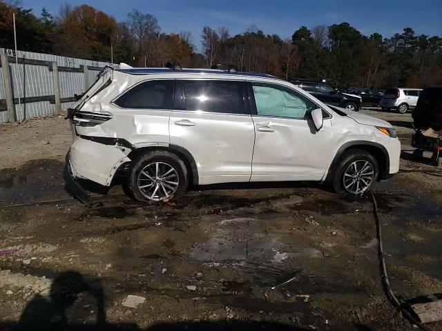 2018 Toyota Highlander Se VIN: 5TDJZRFH7JS562178 Lot: 80903154