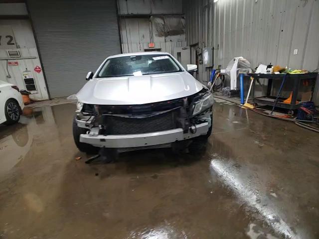 2014 Chevrolet Impala - Image 14