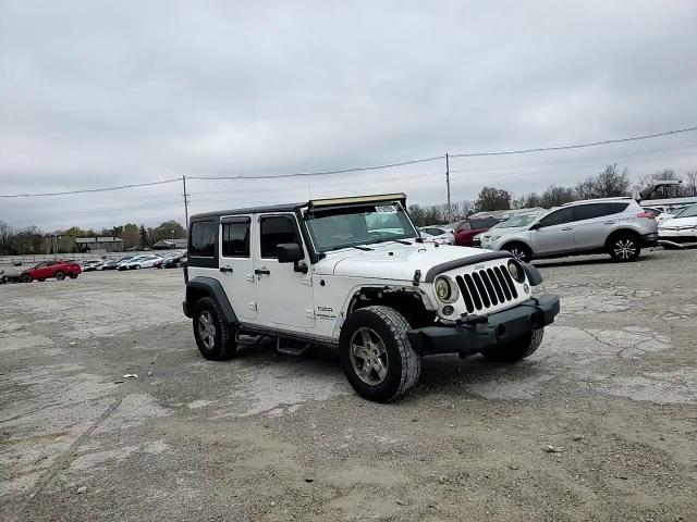 2014 Jeep Wrangler - Image 14
