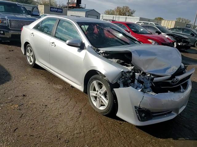 2013 Toyota Camry - Image 11