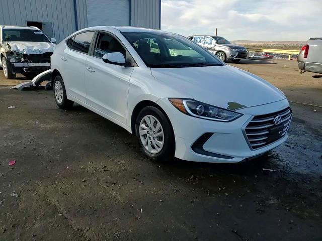 2017 Hyundai Elantra - Image 14