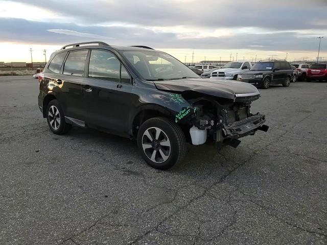 2017 Subaru Forester 2.5I Premium VIN: JF2SJAEC9HH586369 Lot: 80565404