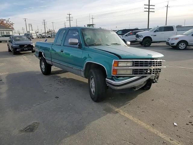 1993 Chevrolet GMT-400 - Image 11