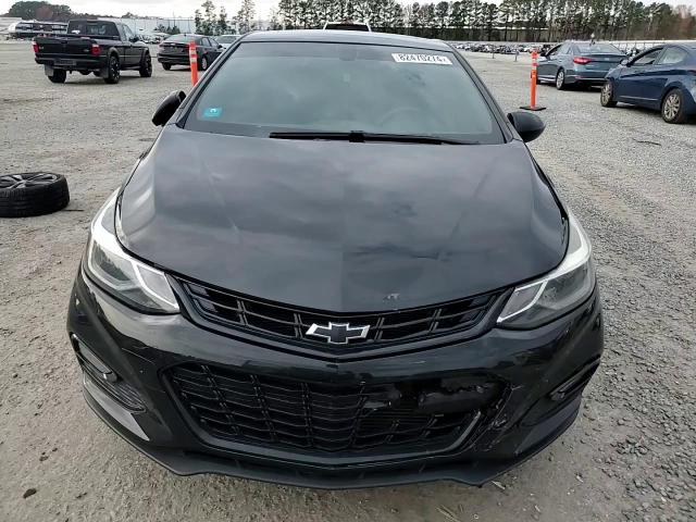 2018 Chevrolet Cruze - Image 11