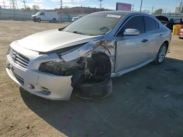 2009 Nissan Maxima - Image 11