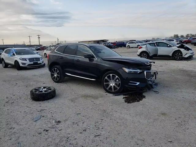 2018 Volvo XC60 - Image 11