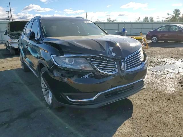 2017 Lincoln MKX - Image 11
