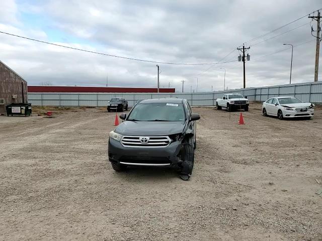 2012 Toyota Highlander Base VIN: 5TDBK3EH2CS134058 Lot: 79747464