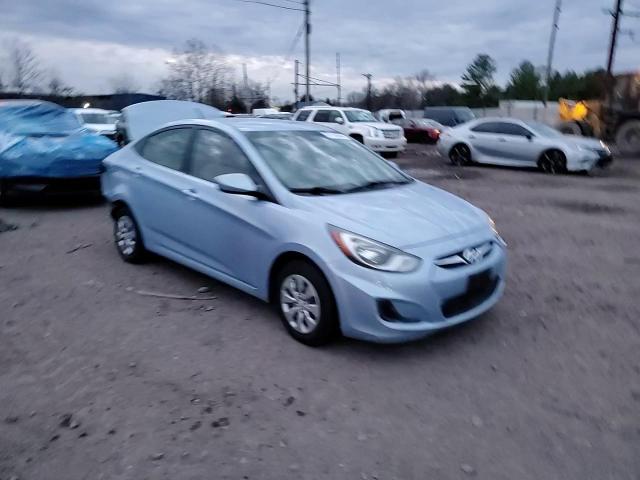 2013 Hyundai Accent - Image 10