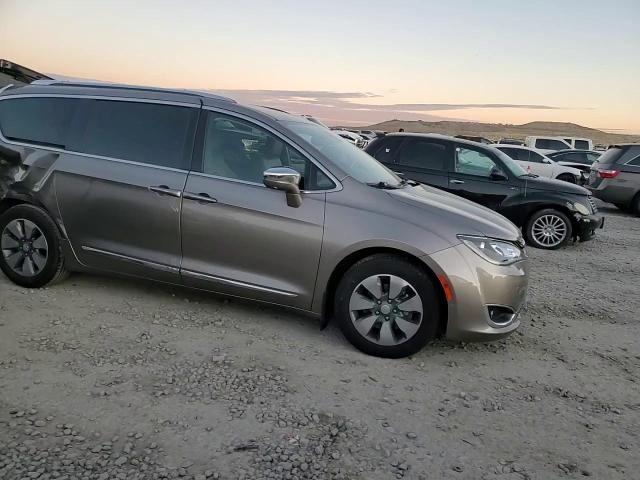 2018 Chrysler Pacifica Hybrid Limited VIN: 2C4RC1N74JR129652 Lot: 81326514