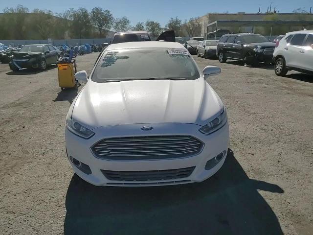 2016 Ford Fusion - Image 10