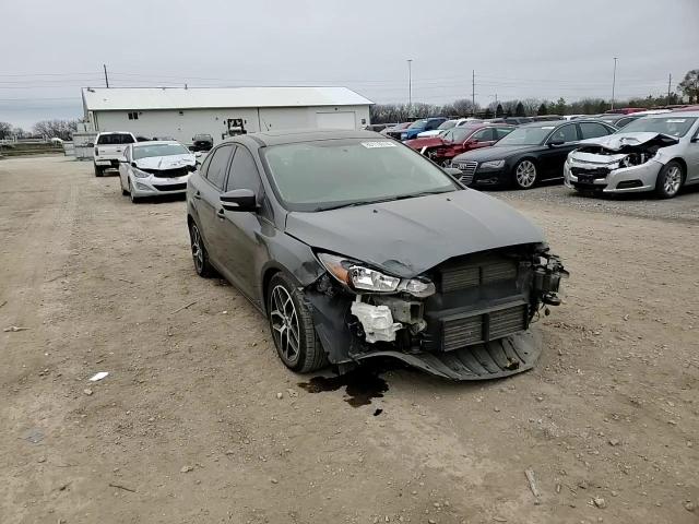 2017 Ford Focus - Image 10