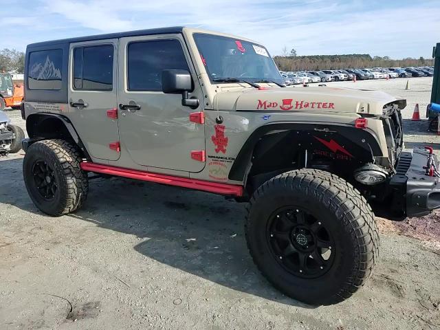 2017 Jeep Wrangler - Image 11