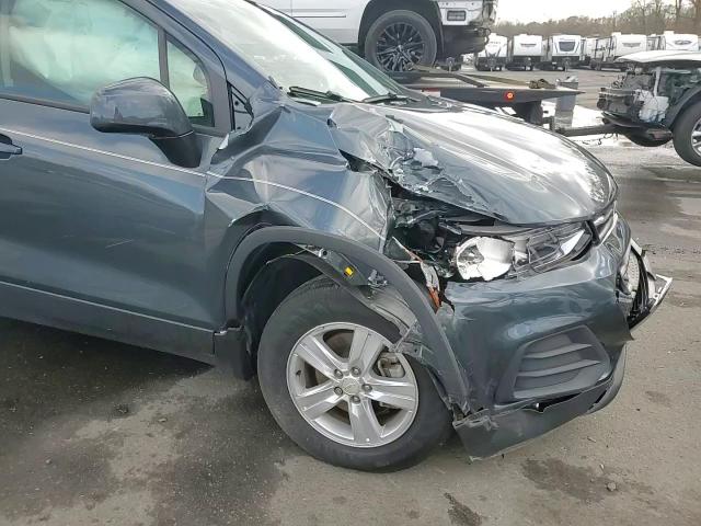 2021 Chevrolet Trax - Image 12