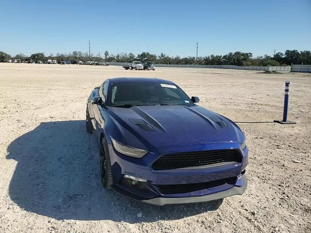 2016 Ford Mustang - Image 11