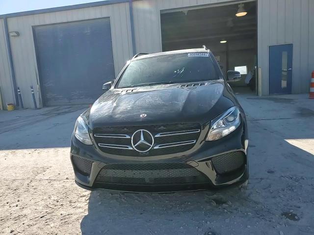 2018 Mercedes-Benz GLE - Image 15