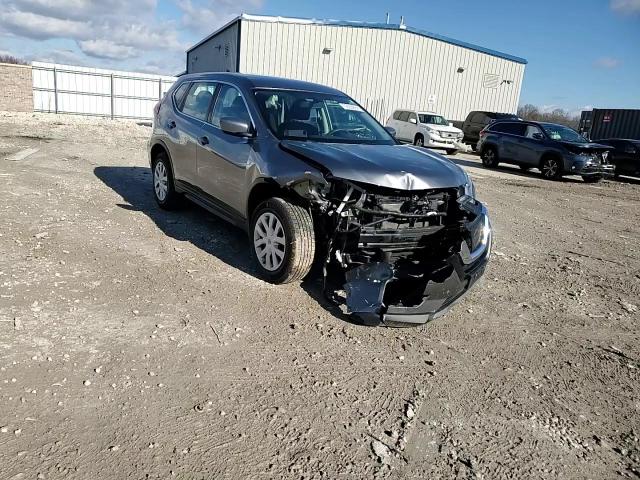 2017 Nissan Rogue - Image 14