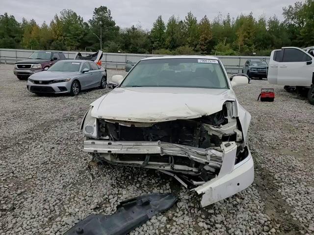 2007 Cadillac DTS - Image 11