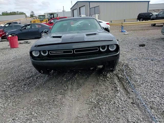 2018 Dodge Challenger - Image 14